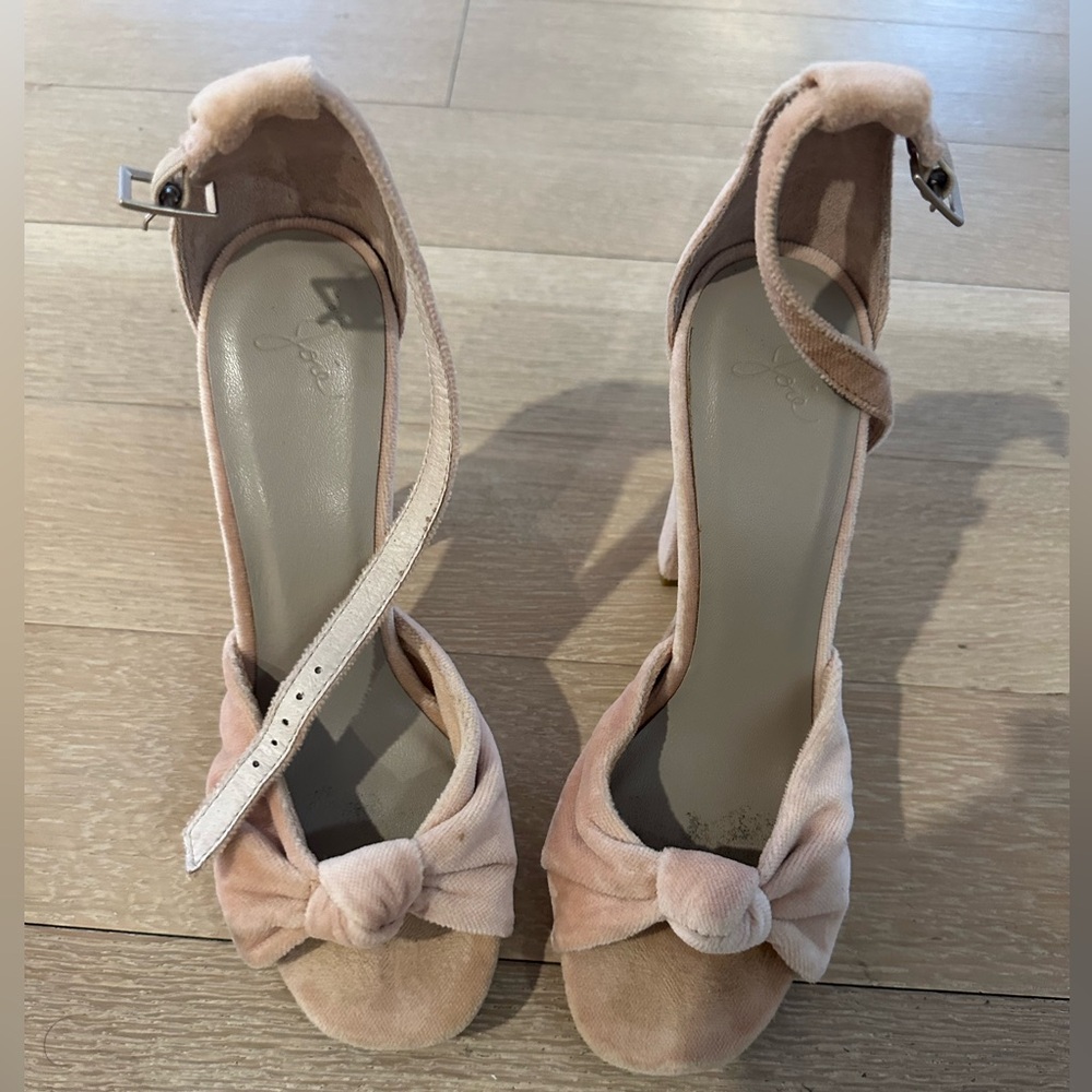 Elegant Pink Women's Shoes